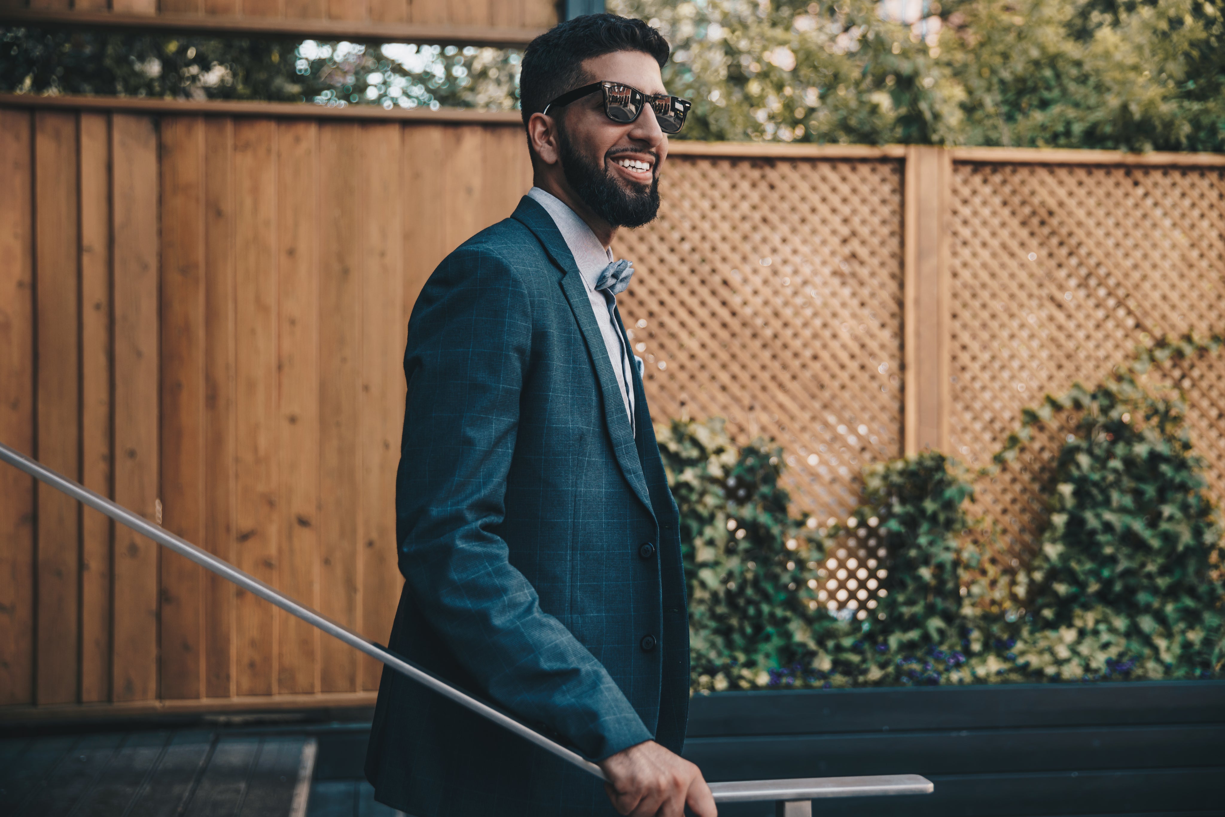 files/smiling-man-in-formalwear.jpg